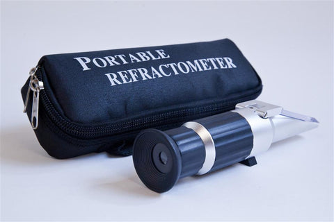 ANALOG REFRACTOMETER
