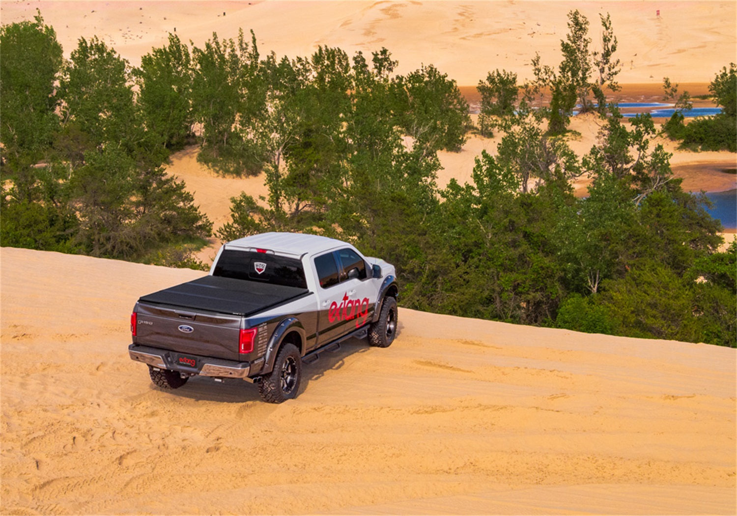 EX_SolidFold2-15F150-SandDunes1.jpg