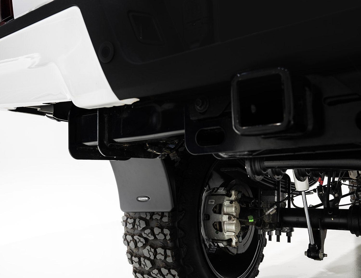 MudFlaps_onvehicle_MUD-20092.jpg