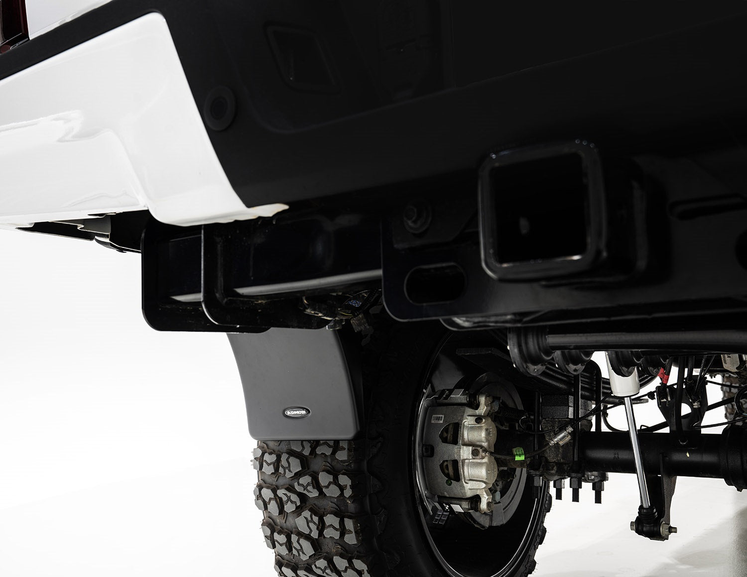 MudFlaps_onvehicle_MUD-20092.jpg