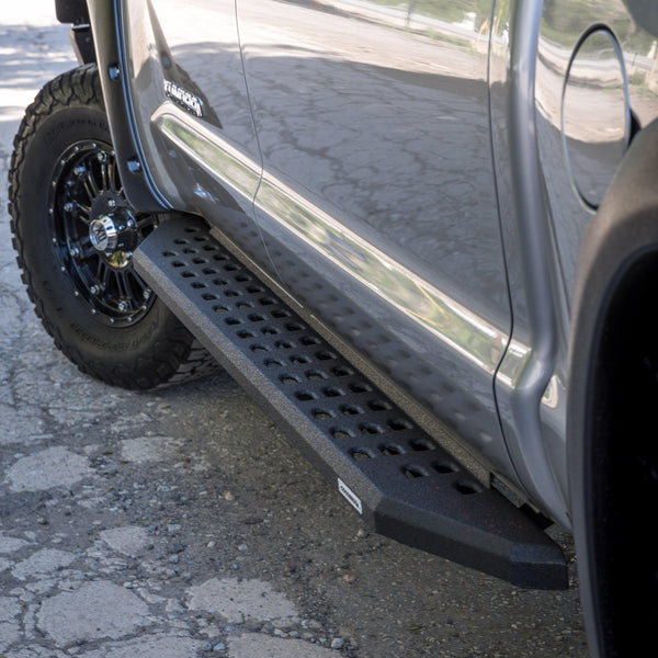 Go Rhino 69430687T - RB20 Running Boards with Mounting